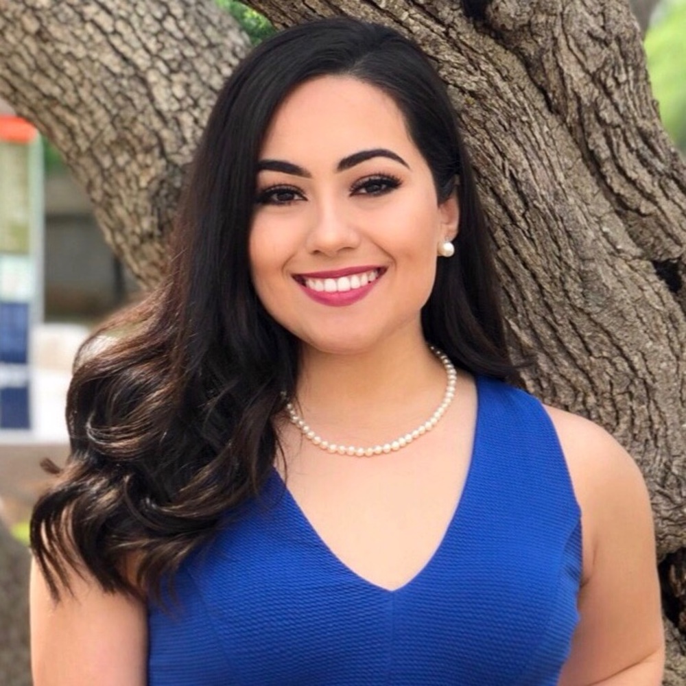 Meet your Posher, Andrea